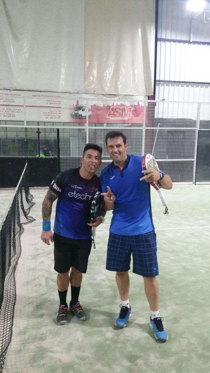 FeelCenterPadel's tweet photo. Y otras cuantas fotos más del #Torneo de #Pádel ABS 2000 / V Torneo José María Nievas / III Torneo CETEL. ¡¡Seguimos con la 3ª jornada!! https://t.co/5Zwa2Z00Li