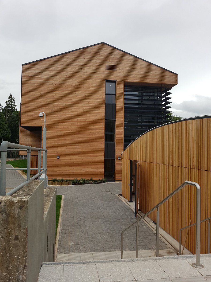 WDKatBenson's tweet photo. #BowerAshton #cinematicsfacility @UWEBristol looking good and almost ready for students @WillmottDixon @Scape_Group #teamscape https://t.co/Jh8rIa0KUu