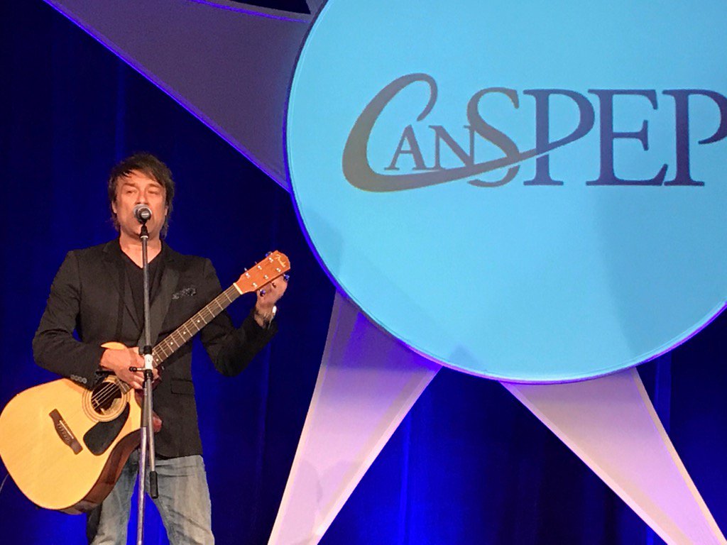HD_OralHealth's tweet photo. Thank you @CanSPEP for the morning entertainment with Gord Deppe (The Spoons) #CanSPEP17 https://t.co/4dq1yB8wsC