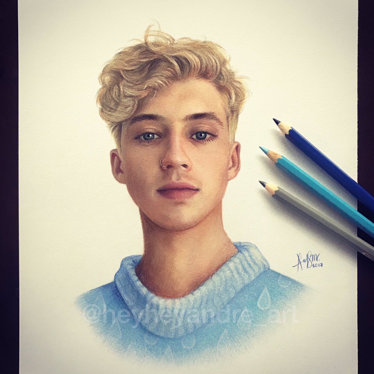 heyheyandre_art's tweet photo. Troye Sivan, drawn with colored pencils! ☔️ pls rt!! @troyesivan https://t.co/3AODDZI8g9