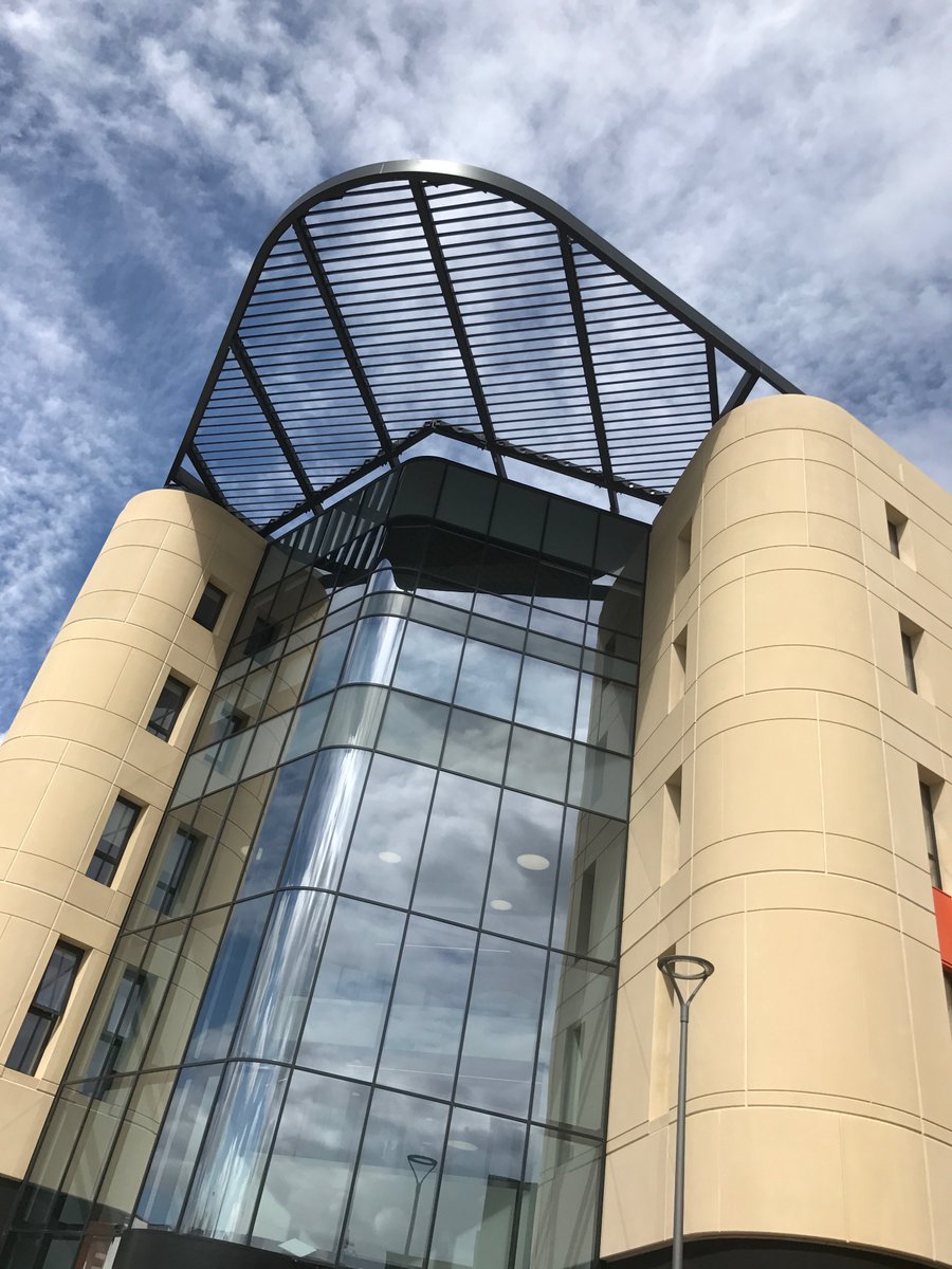 PA_Soc_HYMS's tweet photo. First day for our #physicianassociate cohort in the new @FacHealthHull #AllamBuilding today π
Top notch facilities! π¨ββοΈπ©ββοΈ https://t.co/fJ6IfdVkU5