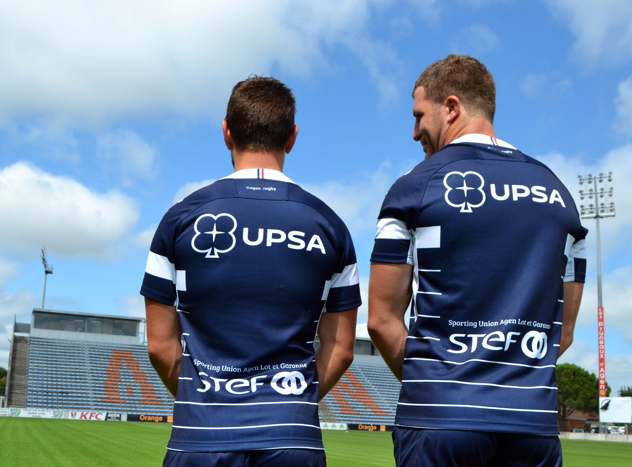 Sua Lg ×'××××××¨ Agen Rugby Vous Presente Son Maillot Domicile 20172018 Antoine Erbani Sera Le Capitaine Epaule Par Son Vice Capitaine Denosflorian Https T Co Ydtdnvjaxv