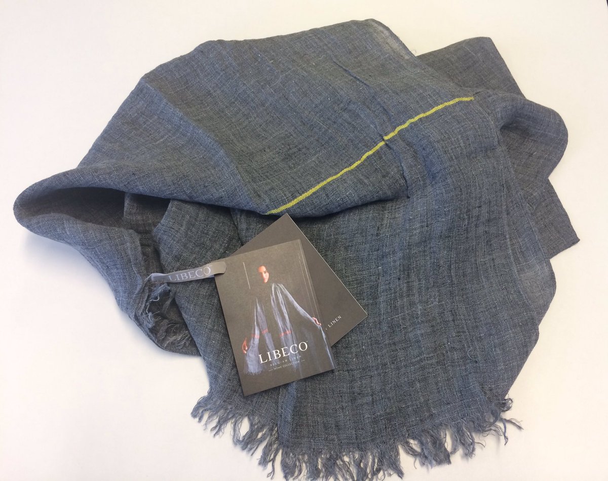 elsy_dvl's tweet photo. 1 maand te vroeg, maar heb mij nu al een verjaardagskado gekocht in #FlandersExperienceStore van Toerisme Vlaanderen @toerisme_vla #Libeco https://t.co/VrgIyzR4C9