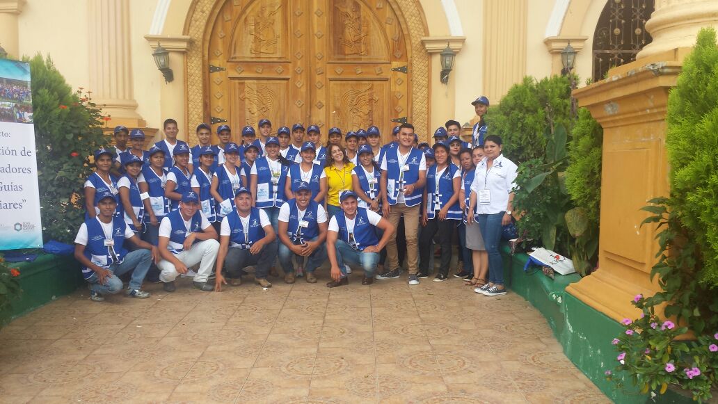 CopanGuias's tweet photo. #Guias de Familia de El Paraíso Copan se capacitan con la Fundación Juan Manuel Galvez. https://t.co/SGa9zFbTR4