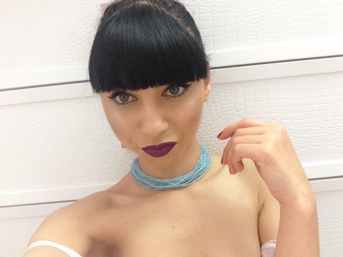 Any plans for the weekend? I'll be here, with you https://t.co/ff2BZlhfaf @LiveJasmin @Jpromotez @Theharddepot<a href="/tag/followme"class="tags"><span>#followme</span></a>