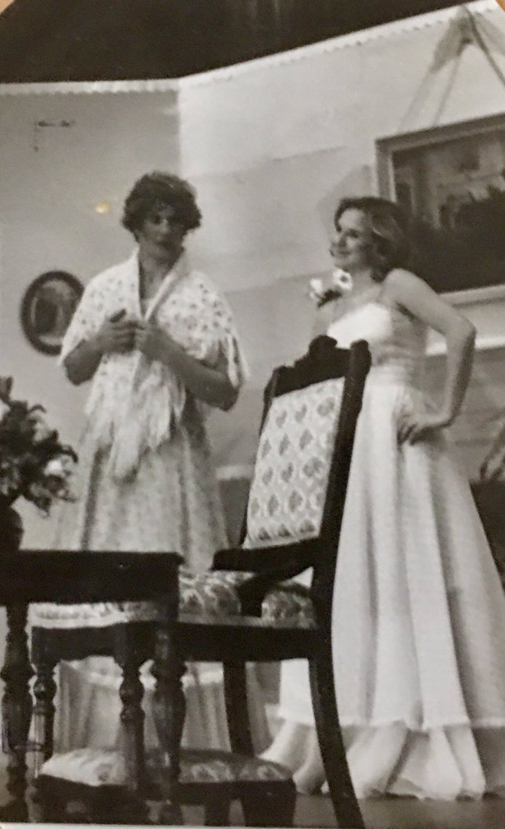 beclove625's tweet photo. 27 years 2day! Married costar from our senior class play! He is the one on the left.  Wish he still had that dress. https://t.co/BAmYPFCTUa