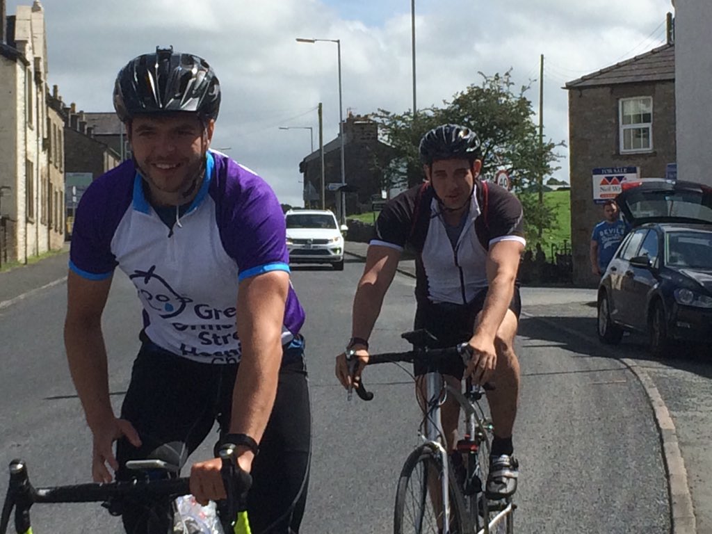 TourdeEdinburgh's tweet photo. Sun's out. Perfect conditions to smash some lengthy legs as we head round the #Yorkshire dales #rideon #TourdeEdinburgh2017 https://t.co/MRR0zpH3gV