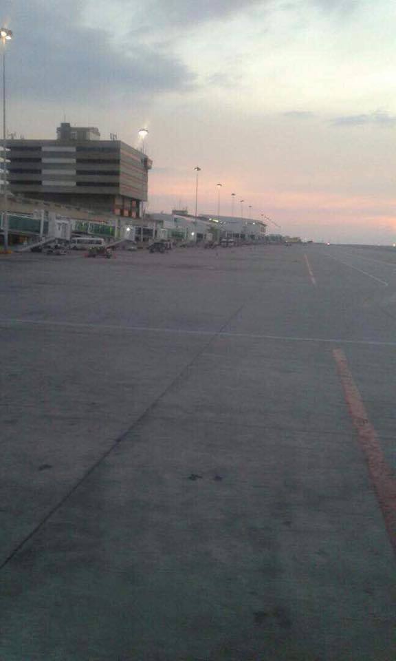 noeliaizarza's tweet photo. #FelizCumpleanosComandante
Gracias a ti todas las aerolineas extranjeras se fueron
asi amanece Maiquetia #28JUL
#Chavez63AnosTuLuchaSigue https://t.co/uniSur3i2I