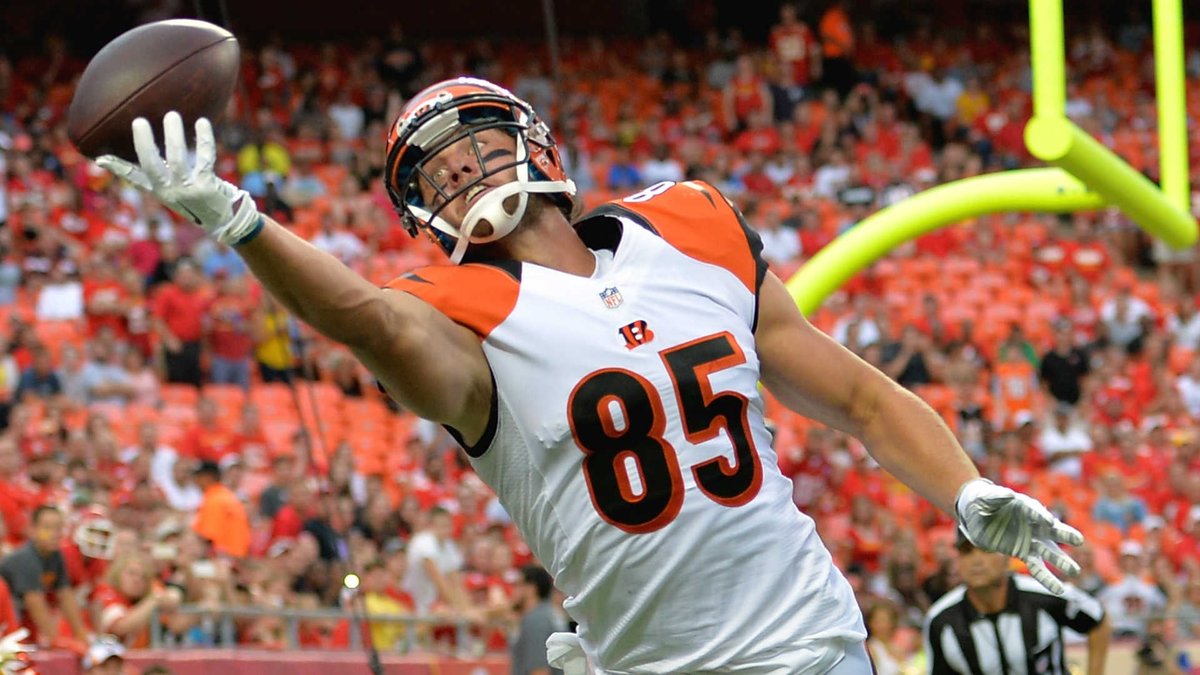 BenMcFall17's tweet photo. Can't wait to see the Bengals this year. Looking forward to watch this guy go off for some major TD'S!#Stud https://t.co/M9ZWZyNwQm