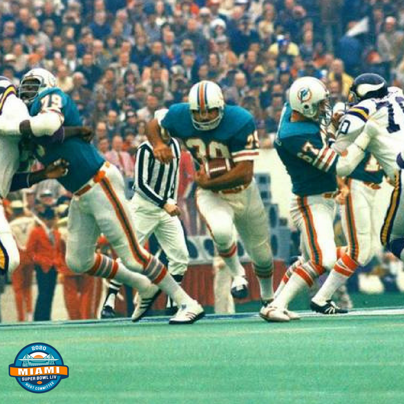 MIASBLIV's tweet photo. #FlashbackFriday to #SuperBowlVIII in 1974 at #RiceStadium in #Houston, #Texas as the @MiamiDolphins defeat the @Vikings 24-7. #MiamiSB2020 https://t.co/s9tOas9SGU