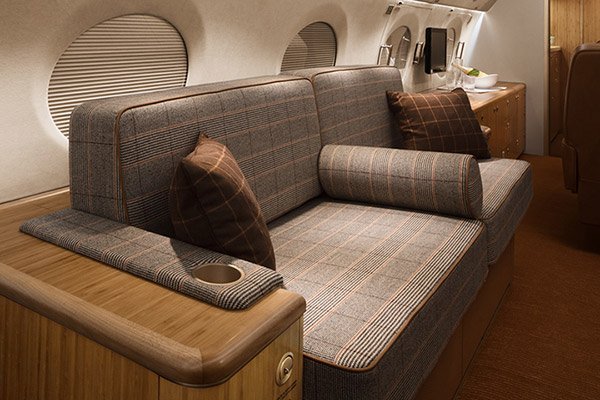 Meridian_Aero's tweet photo. Take a look at our 14 passenger, Gulfstream G550 (N474D). Great for long hauls with family and friends. #charterfleetfriday 🛬🛫 https://t.co/TEQhokYo9k