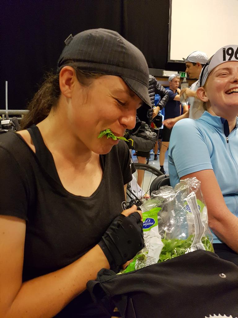 yearinthesaddle's tweet photo. Earlier @emilychappell went from #chappetite to #chabbit but she's redeemed herself with the back pocket salami. #tcrno5 #tcrno5cap007 https://t.co/PDDvfUGkF0