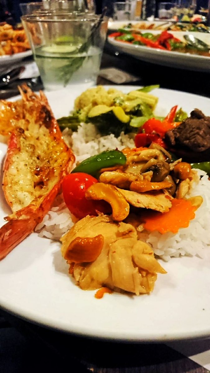 Boozy Foodie🍷 tweet media