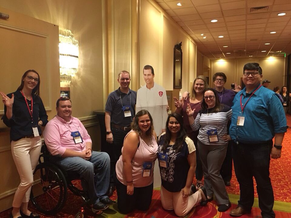 APOSectionD3's tweet photo. Needing some great #aponvc17 pics? Just snag a pic w/ our staff. We packed the cuteness for this weekend! #alphaphiomega https://t.co/M1u39pJa5q