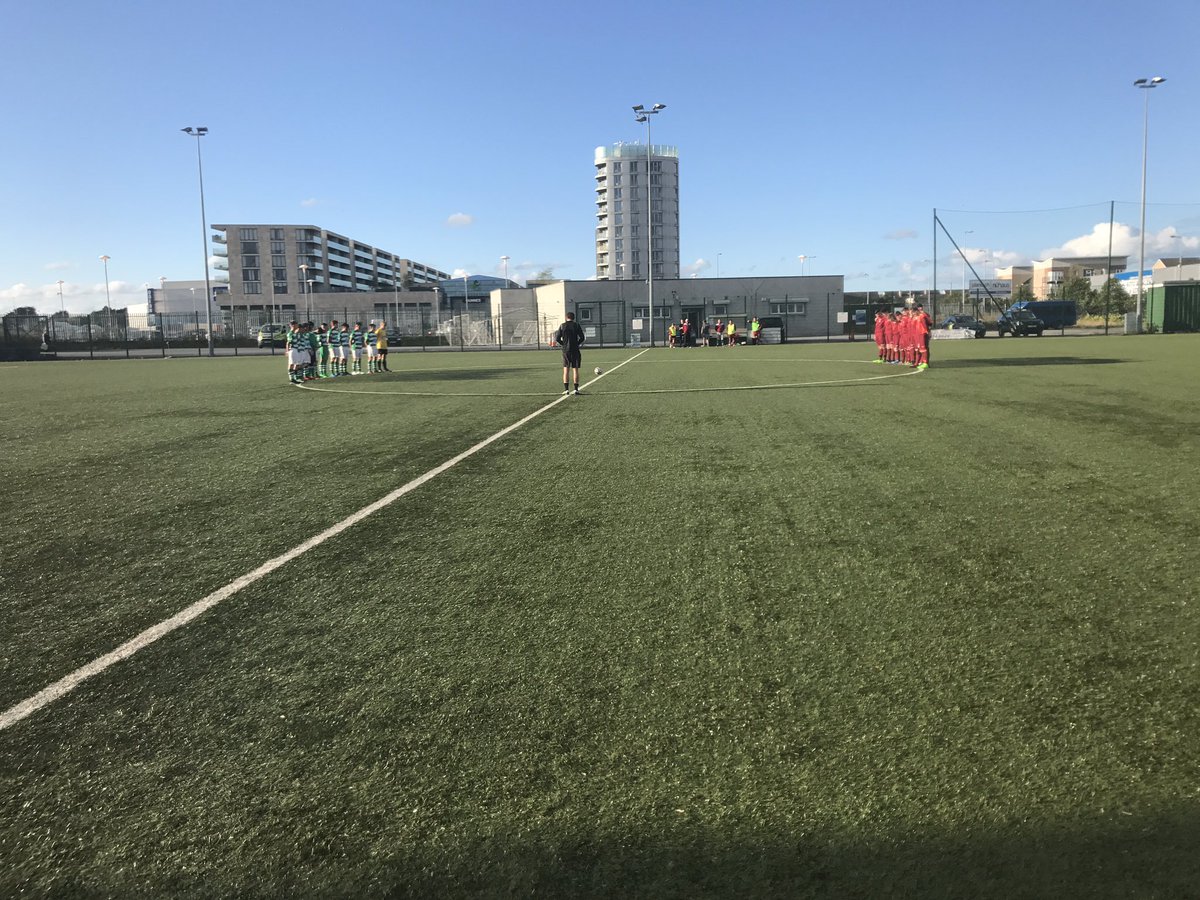 Mckelvey under 19's minute silence for Adam Shields ⚽️