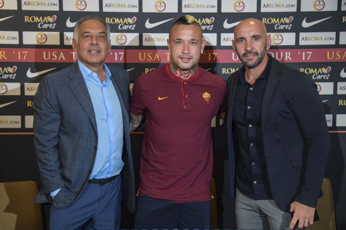 ASRoma_Brasil's tweet photo. #DeRossi2019 ✅
#Strootman2022 ✅
#Radja2021 ✅
📑🖊️🤝 https://t.co/jkxDElKGO1