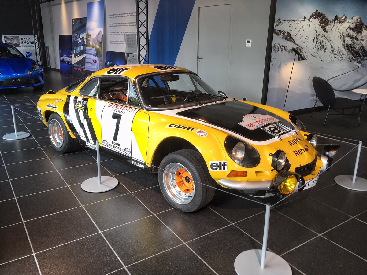 vintage_pic's tweet photo. Chez #studioAlpine @alpine_cars #alpine https://t.co/lABcUElzNh