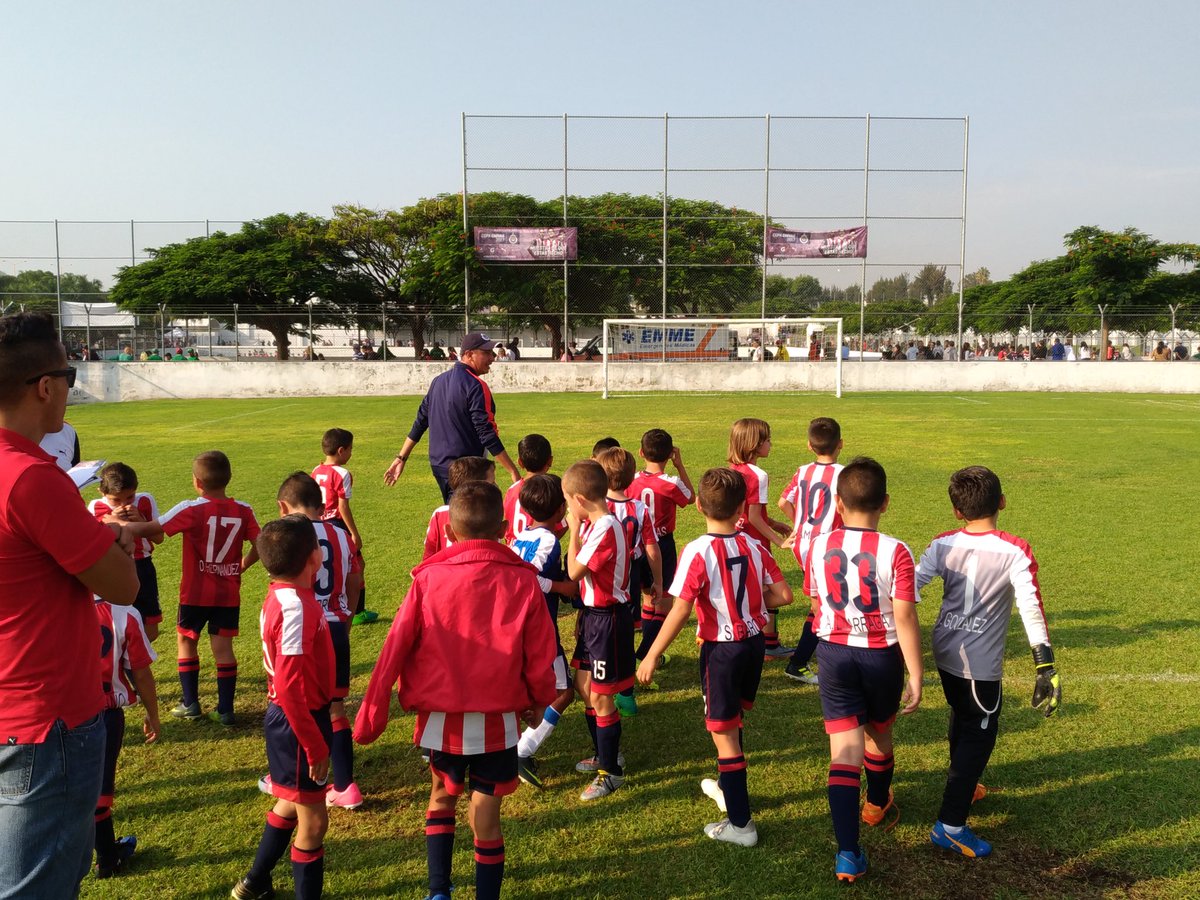 EduardoMelPe's tweet photo. Aquí es donde inicia todo #CopaChivas2017 felicidades a todos los participantes https://t.co/bqzyxoLngy