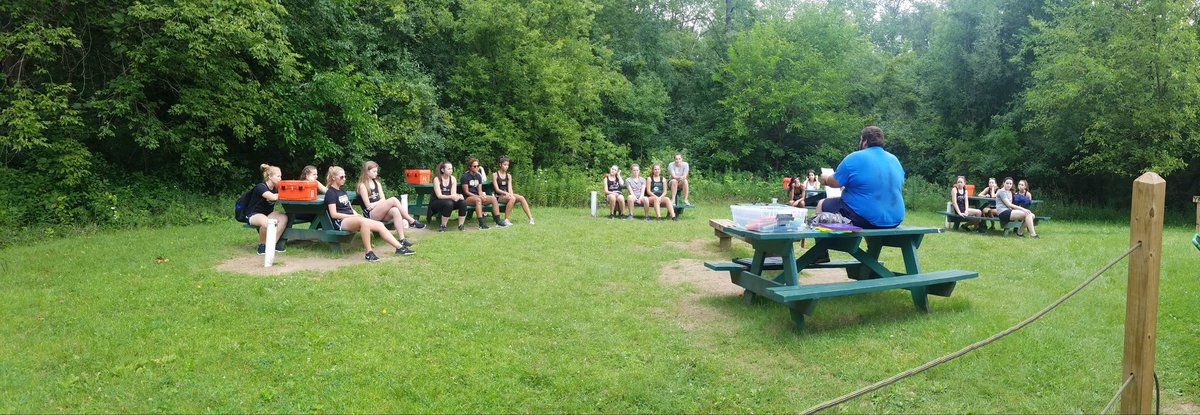 8CAmallory's tweet photo. Cross conference bonding!! https://t.co/3aLvUlUZOU