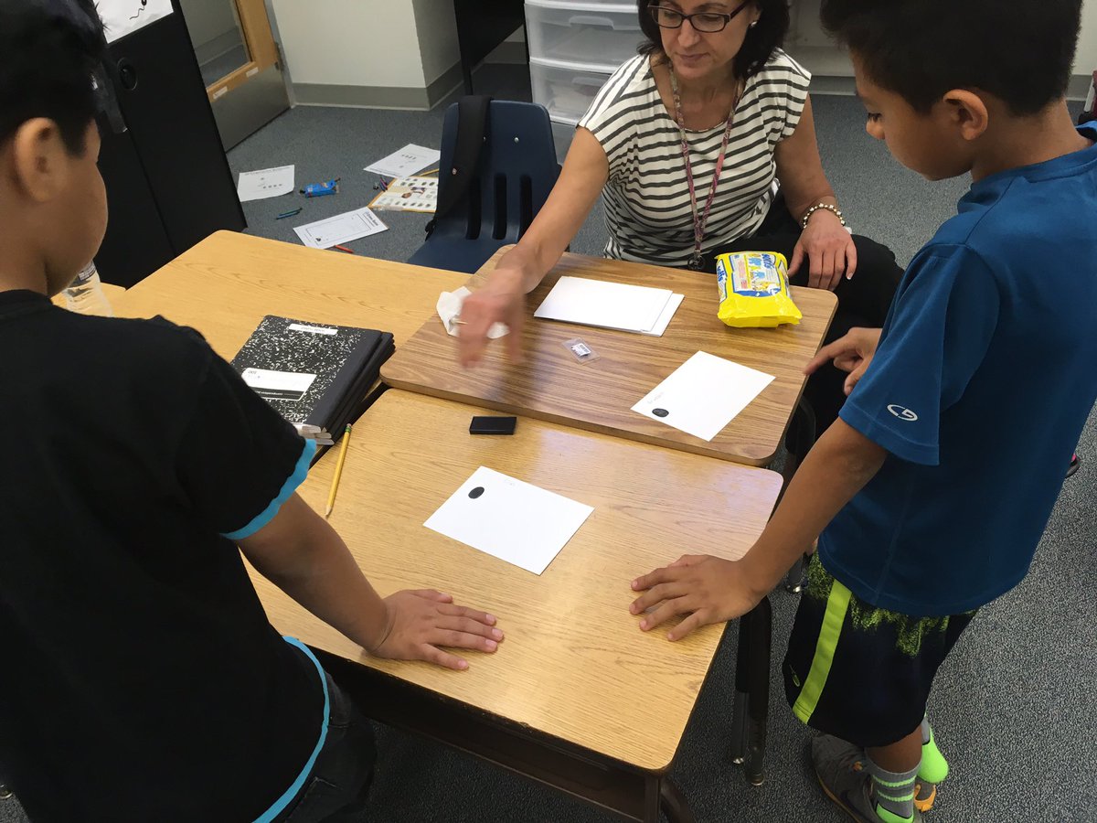 APGlebe1's tweet photo. So you want to be a detective? Check out the investigations of evidence through fingerprints during PBL in 3rd grade. @GlebeAPS https://t.co/QvxSbiIDMP