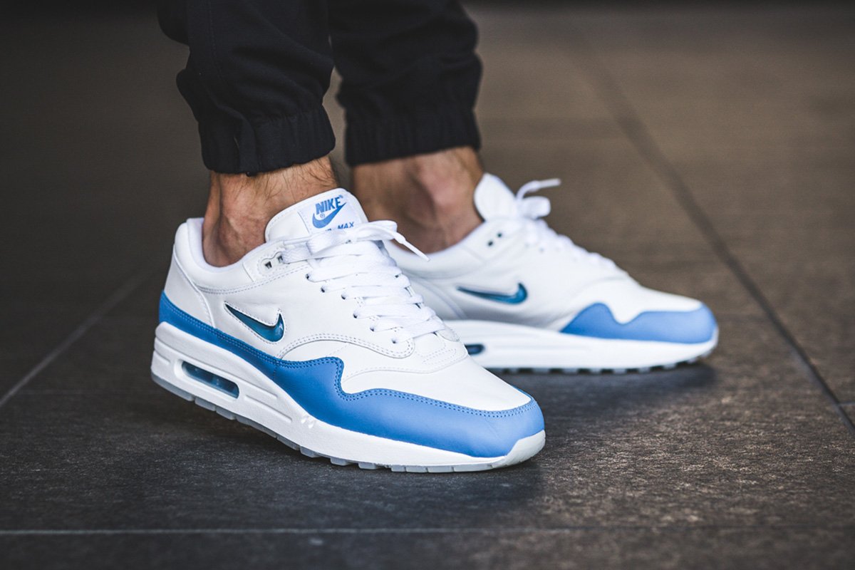 thesolesupplier's tweet photo. Nike Air Max 1 Jewel University Blue. On sale only £86 at Overkill!

Link > https://t.co/q83sogUVux https://t.co/xNtfFs9Eku