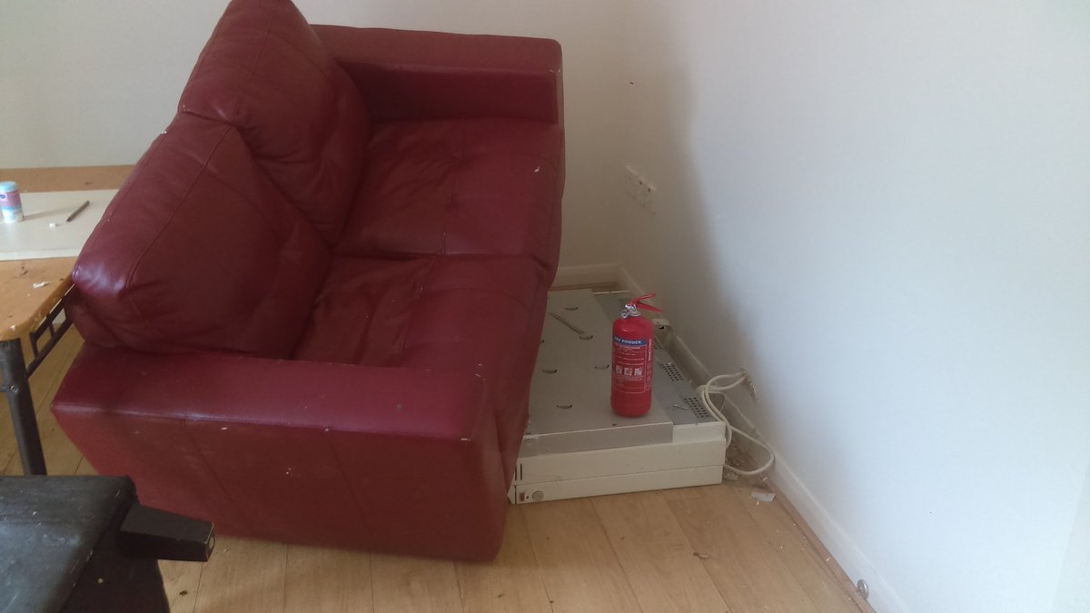 fahyelec's tweet photo. This is what greets me on a Friday morning🤔 #FridayFeeling #studentlife #wrecktheplace https://t.co/2QXJbHEOLv