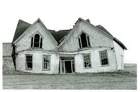 phil_sveum's tweet photo. Before you buy that #FixerUpper consider these tips BEFORE jumping in—
#homebuying #cbsuccessblog #cbsuccess https://t.co/dQPmhY2of8 https://t.co/HQaz32CEvW