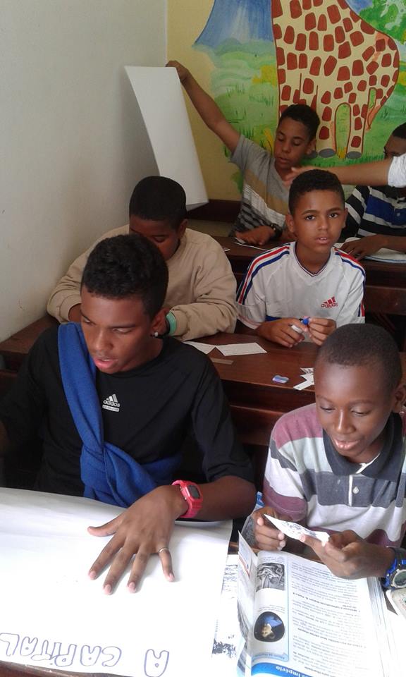 taskbrasiltrust's tweet photo. #Taskbrasiltrust helps young people against all the odds, to receive a decent #education 🇧🇷Text “TASK17” followed by £3, £5 or £10 to 70070 https://t.co/eMy0n1bzb4