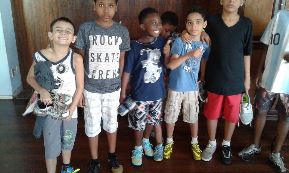 taskbrasiltrust's tweet photo. #Taskbrasiltrust helps young people against all the odds, to receive a decent #education 🇧🇷Text “TASK17” followed by £3, £5 or £10 to 70070 https://t.co/eMy0n1bzb4