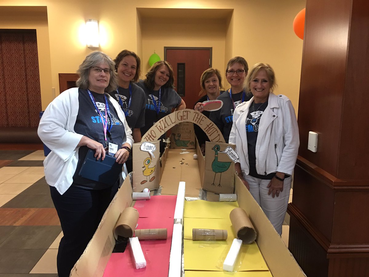 bookbug3's tweet photo. @The_Pigeon #stemcampgames #stemcampedu Duckling & Pigeon compete in the cardboard arcade challenge! https://t.co/EUNwsUR0v9