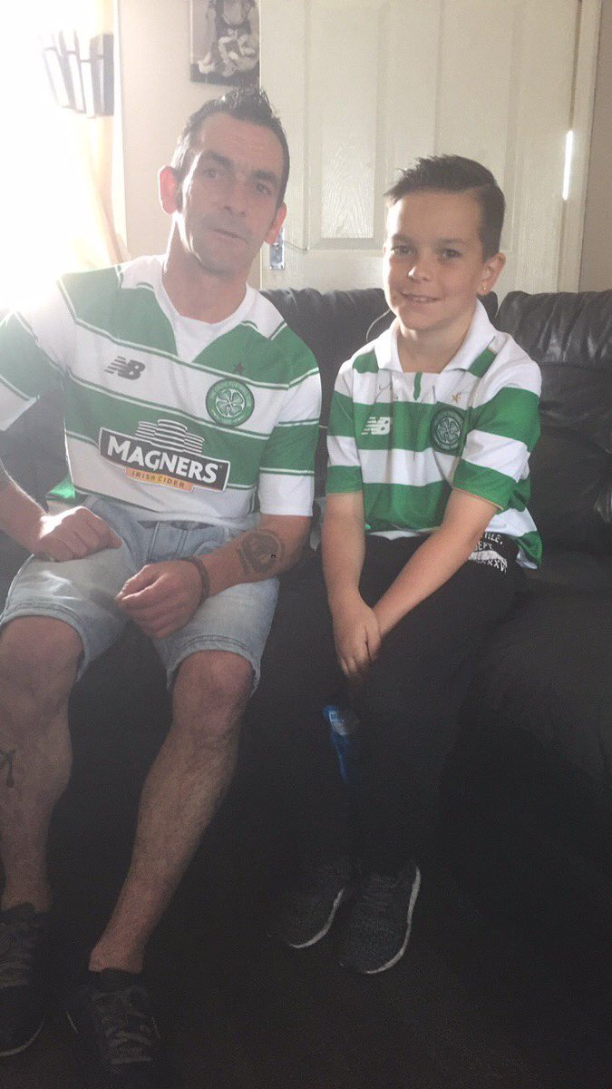 davienish's tweet photo. Off to Sunderland!!  To see the hoops 🍀🇨🇮 @celticfc @bhoybazz https://t.co/5WymCvkKTa