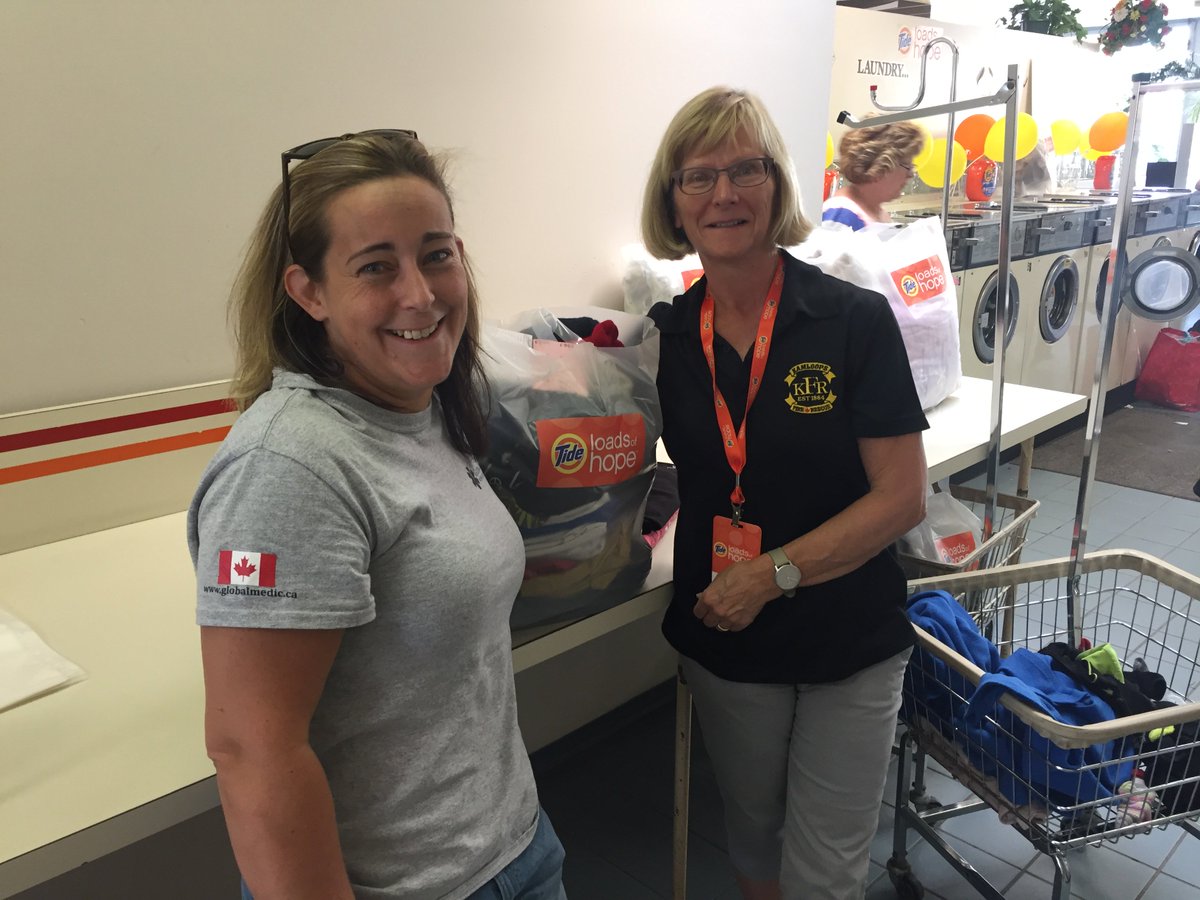 globalmedicdmgf's tweet photo. GlobalMedic volunteers Amy and Diane are helping wash free loads of laundry for evacuees of #BCwildfires. #Kamploops @tide #LoadsofHope https://t.co/FE2TVTLq79