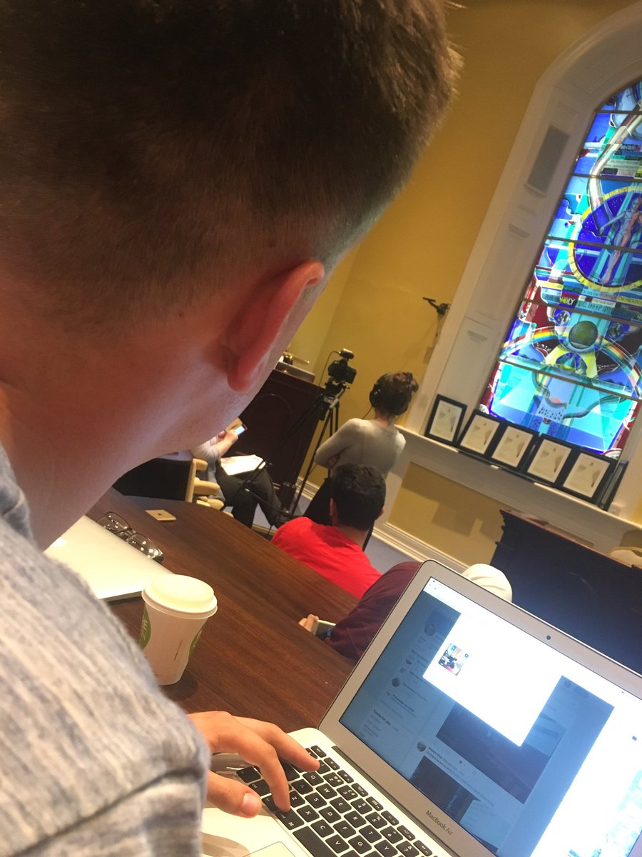 ClaireStenson's tweet photo. Shoutout to @dorianrcsi for keeping us up to date @rss_sarah #RCSIWrapUp https://t.co/BGRHe0M16R