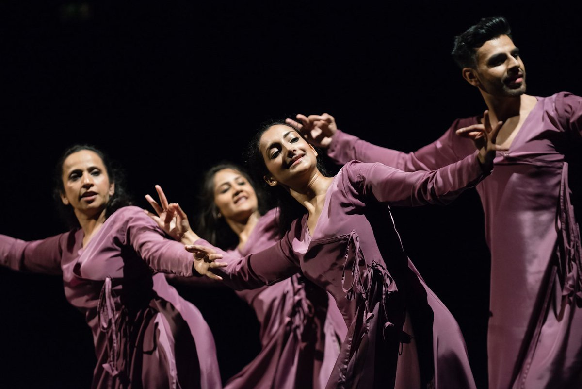 DanceWest1's tweet photo. Flashback us producing @IgnitionFest with @UrjaDT @Rosetheatre #ChoreographersCommission https://t.co/zmSgOJ22UC https://t.co/F0JSckS759