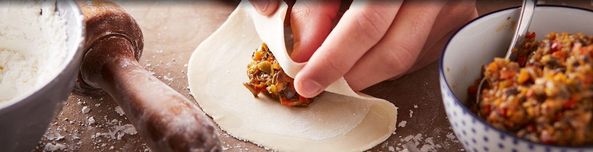 Chinese specialiteiten afhalen bij Canton <a href="/beijming/">@Canton_dim_sum</a> in #Brandevoort #Helmond ow.ly/HjTl30daFNe