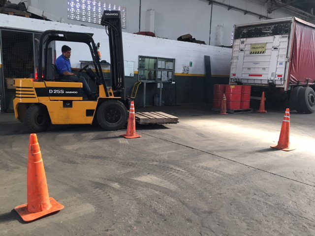 #Curso #Operacionsegura de #autoelevadores, cumpliendo Resol. SRT 960/1. Brindado en nuestro centro de capacitación para la empresa #Valid.