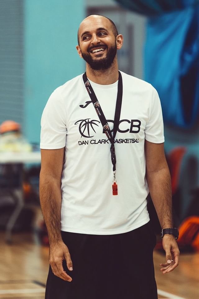 coach_maitland's tweet photo. Thanks for having me @DanClarkCamp . Its been an amazing week at UEL with some inspiring coaches &amp; players. Hope you all have a great summer https://t.co/tFKMsNV2QJ