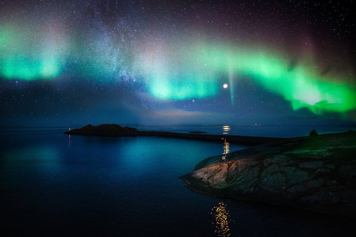 de5y10's tweet photo. #CosasTop es ver una Aurora Boreal, es una de las experiencias más asombrosas. https://t.co/RSV3r4W92a