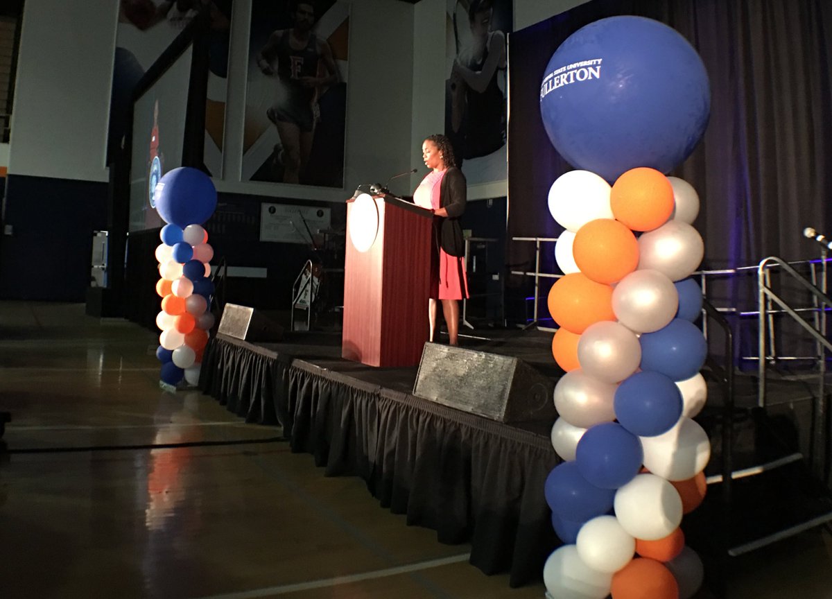 #CSUF College of Education Dean Lisa Kirtman welcomes teachers to California Teachers Summit. #BetterTogetherCA