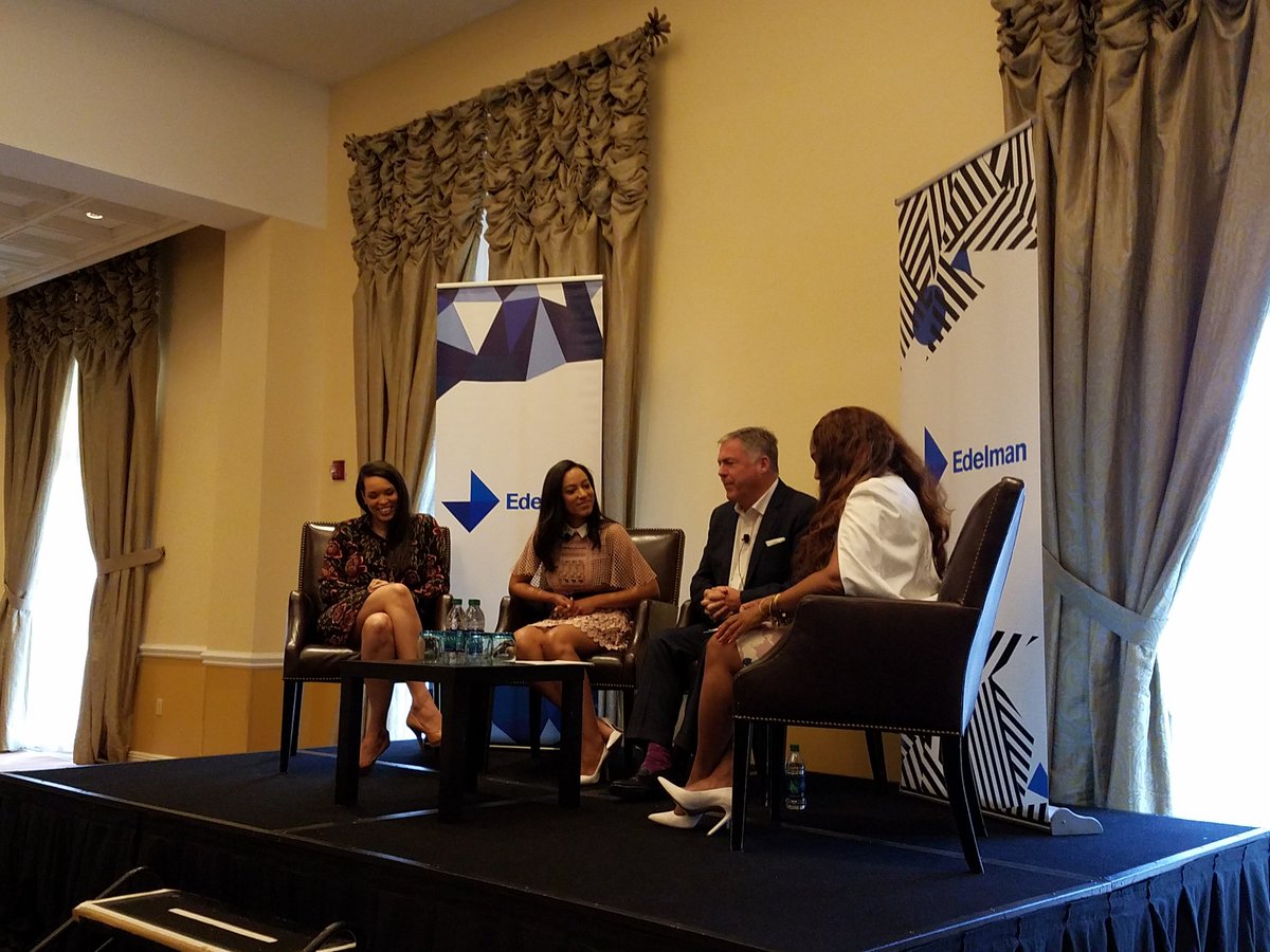 CorrechaPrice's tweet photo. Edelman COO, @mj_harrington and MD of diversity, Trish Smith, in Miami @ColorCommntwk discussing the state of trust @EdelmanMIA https://t.co/5lsURdfXF9