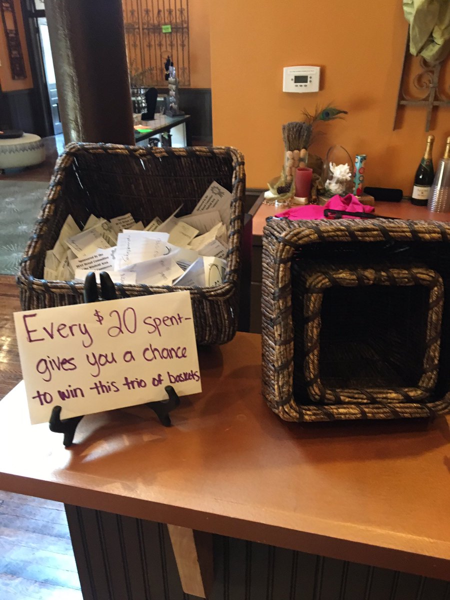 PoshWinfield's tweet photo. Today's the day! Come in and get your name in the drawing! We will draw at 3:30! https://t.co/Bc6UN4vXy7