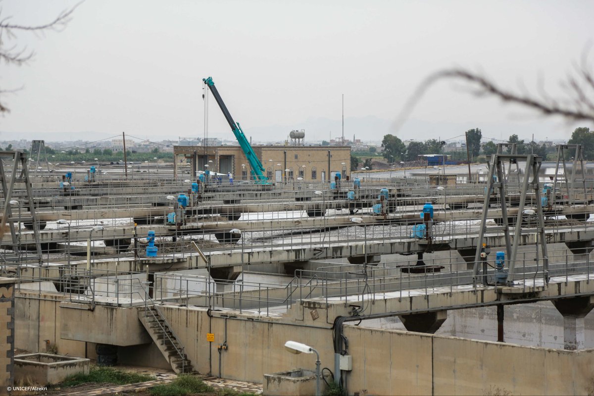 UNICEF's tweet photo. #Yemen: It may not look like much - but this UNICEF-supported water &amp; sewage treatment plant is saving lives as suspected cholera cases soar https://t.co/5naEWQYKbV