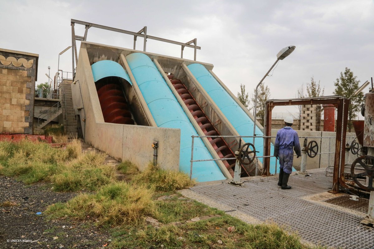 UNICEF's tweet photo. #Yemen: It may not look like much - but this UNICEF-supported water &amp; sewage treatment plant is saving lives as suspected cholera cases soar https://t.co/5naEWQYKbV