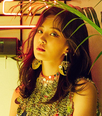 Wonderfulgeneration Check Out Snsd Yuri S Teasers For Holiday Night T Co Wzamjh3myf Snsd Yuri