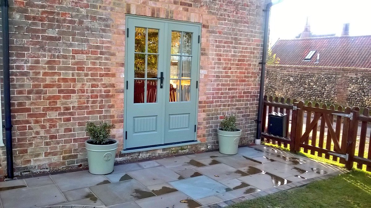 BurgessGroupUK's tweet photo. A few of the projects we have completed this week... #frenchdoors #timberwindows #sashboxwindows #enhancinghomes #timberdoors #woodenwindows https://t.co/CLibxiGOn3
