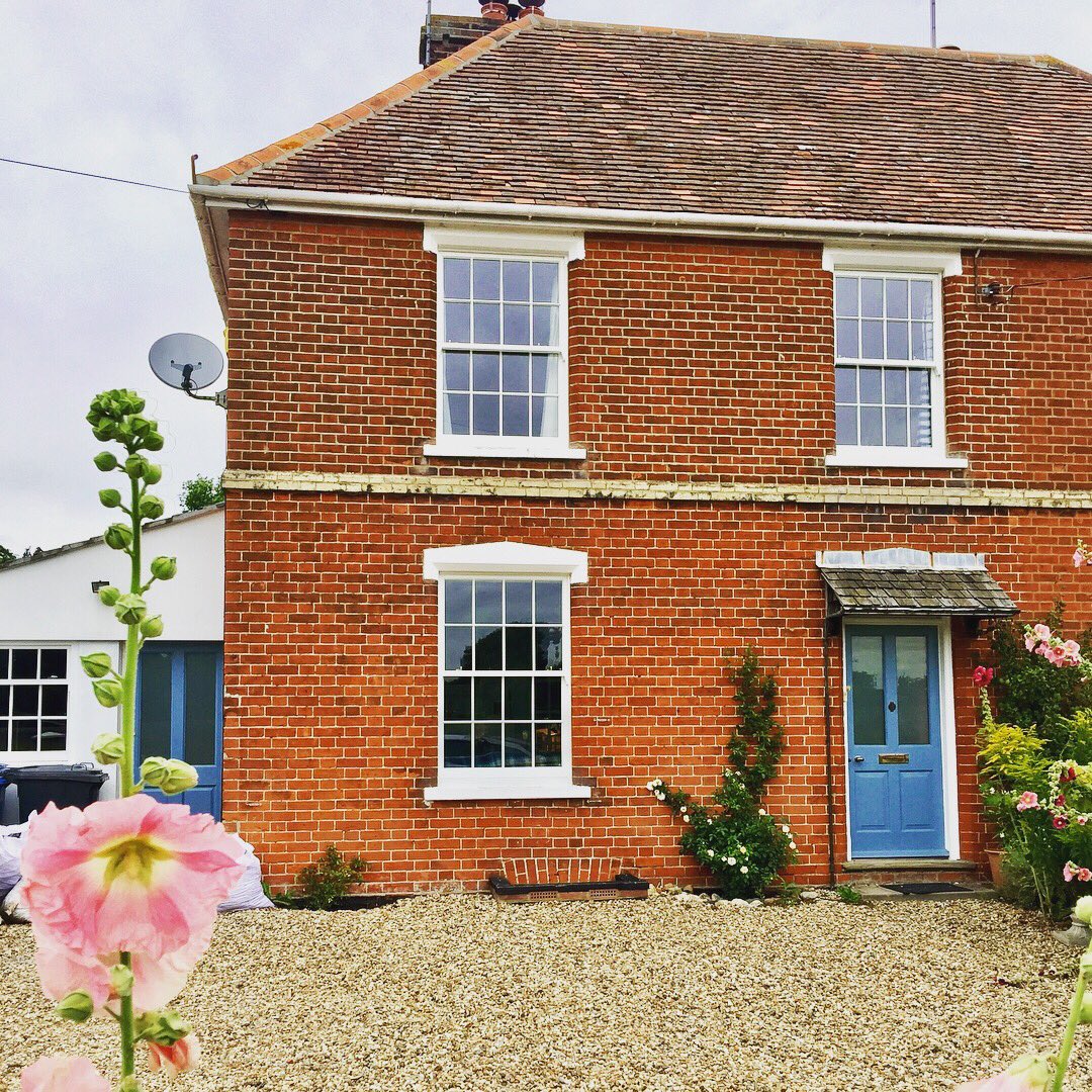 BurgessGroupUK's tweet photo. A few of the projects we have completed this week... #frenchdoors #timberwindows #sashboxwindows #enhancinghomes #timberdoors #woodenwindows https://t.co/CLibxiGOn3