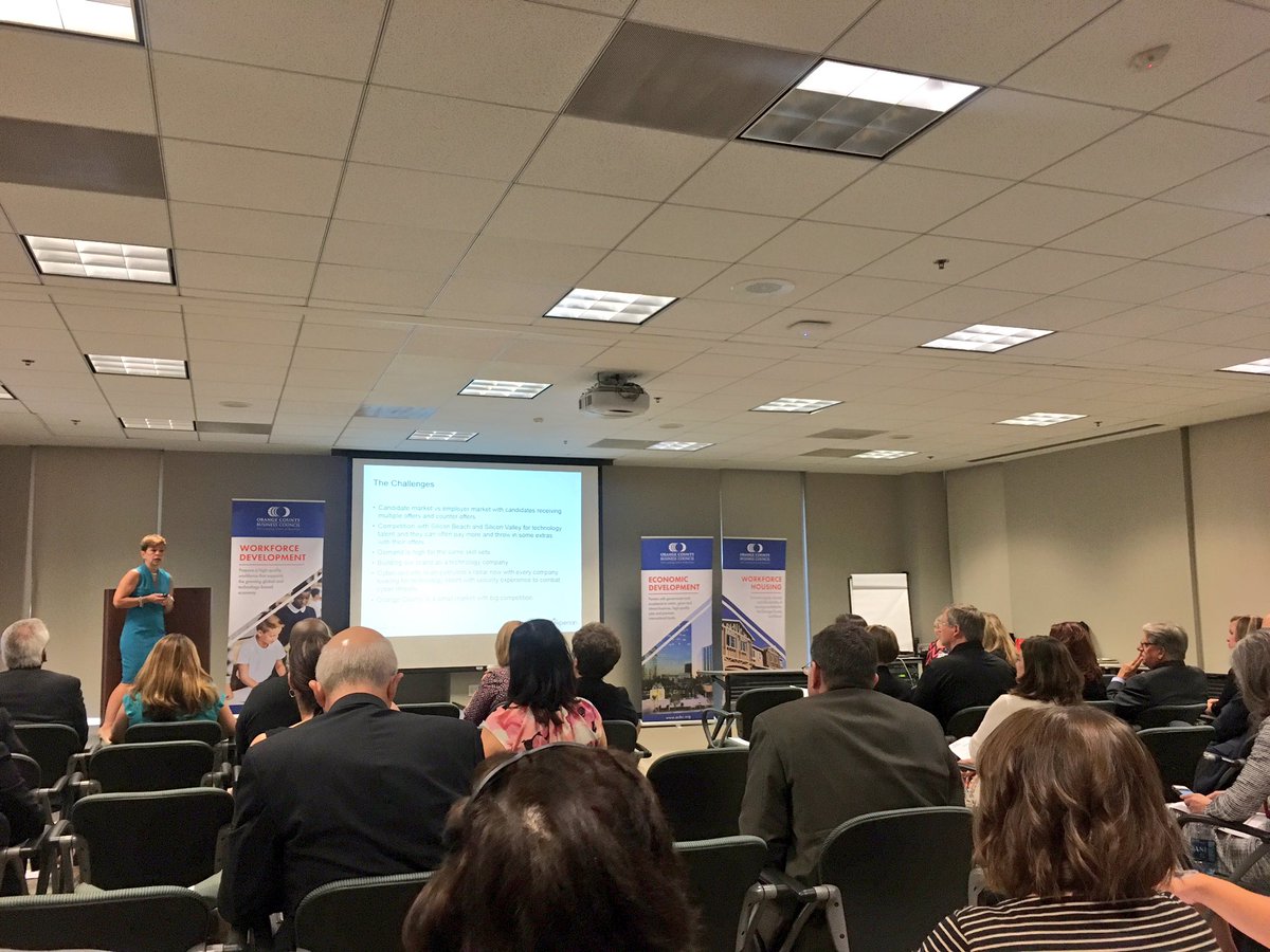 jimenezjoce09's tweet image. . @Experian_US today's labor market is driven by the candidate instead than by the employer specially in tech #STEAMForum #TalentStrategy