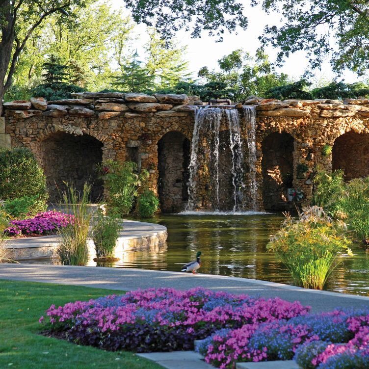 The Dallas Arboretum is perfect for a Saturday afternoon outdoors. #HighlandDallas 📷: @thedallasarboretum