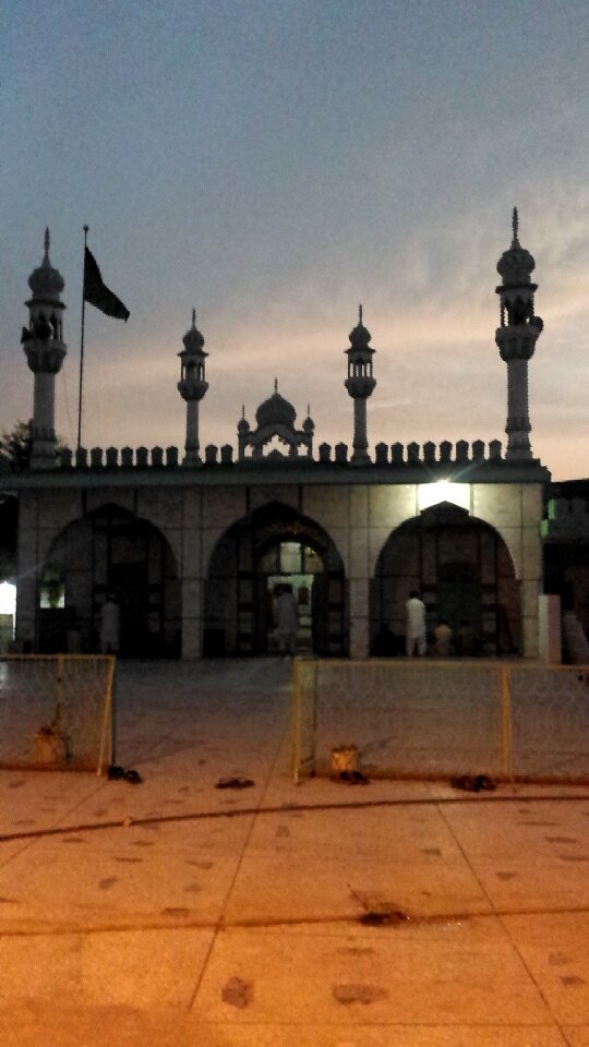 WaeGooolll's tweet image. This place was so peaceful. Stayed there for a while.
#MaghribTime