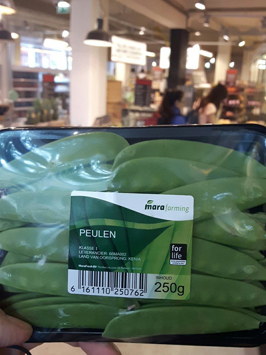 In deze tijd vh jaar peulen uit Kenia bij <a href="/Marqt/">Marq Takacs</a>...?!?!? Ik hou vrienden graag te vriend, maar er zijn grenzen beste Marqt mensen!!